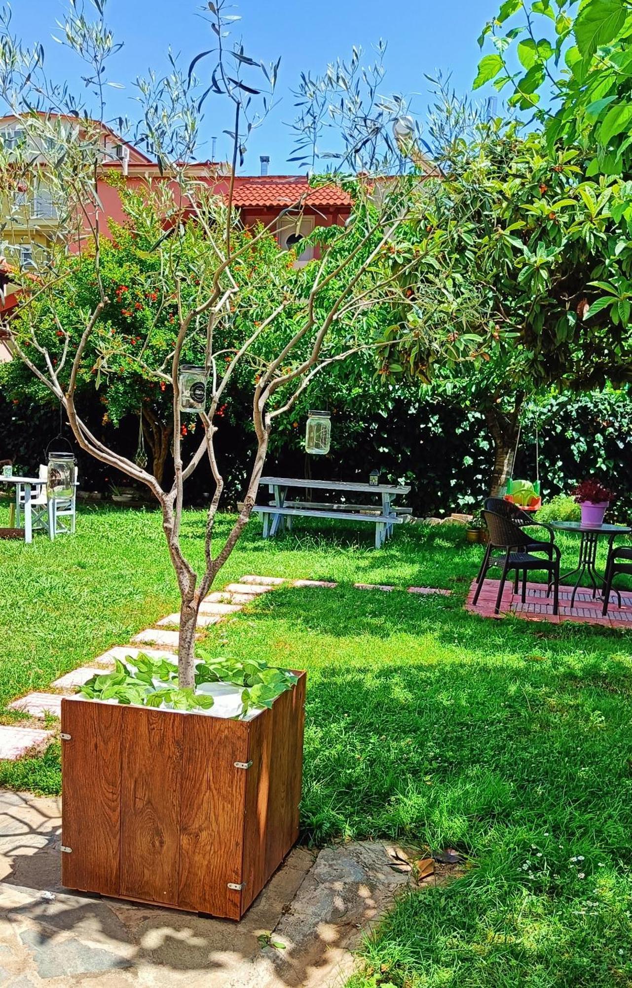 Garden House Katerina Aparthotel Leptokaryá Buitenkant foto
